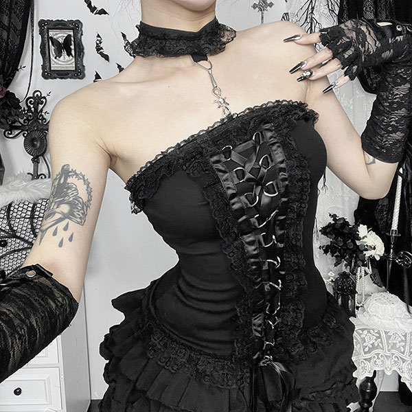 GOTHIC LACE UP TUBE TOP