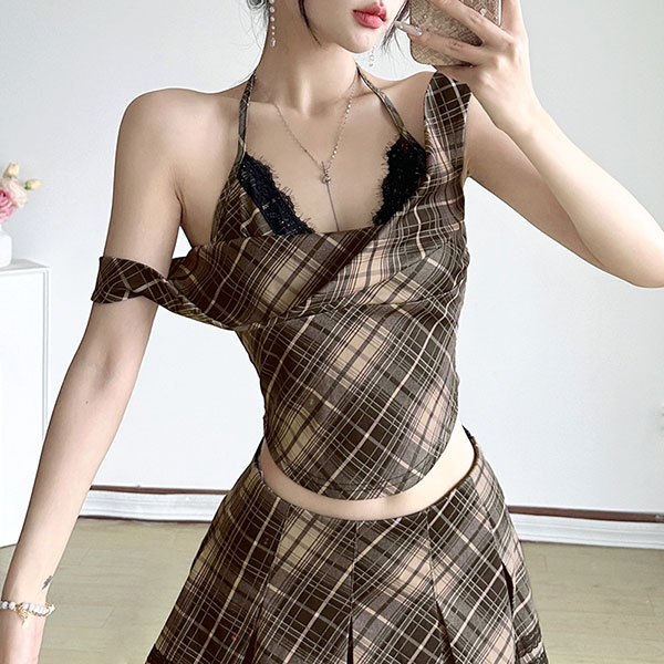 LAYERED CHECK TOPS