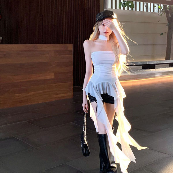 FRINGE RIBBON BARETOP