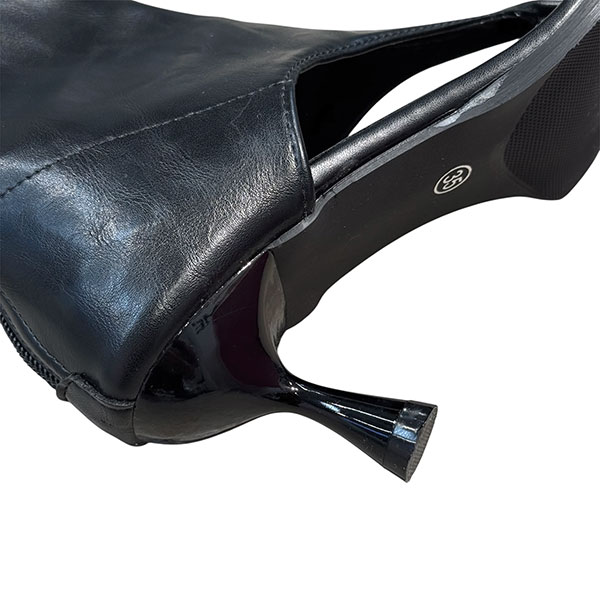 STILETTO HEEL THONG SANDAL