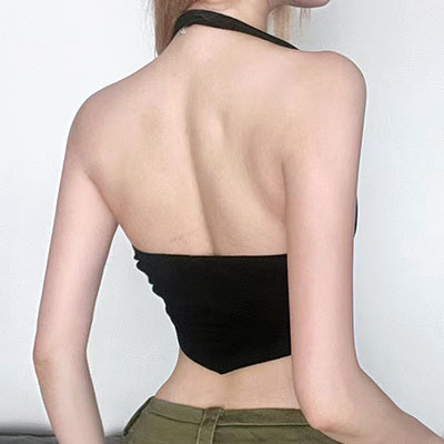 STONE HALTER NECK