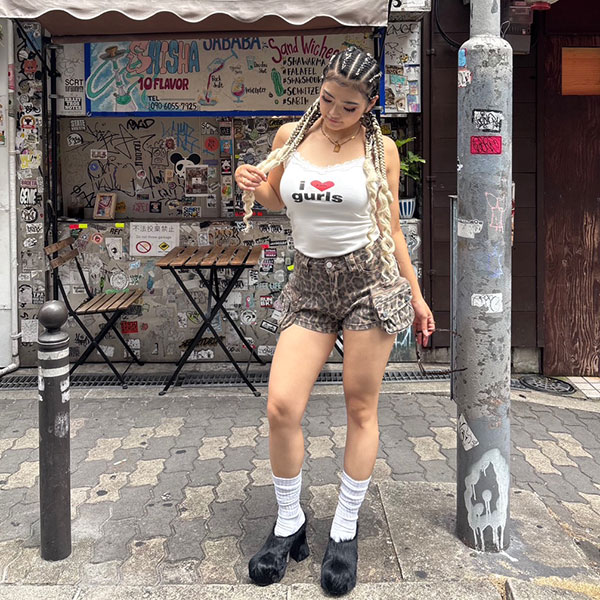 LEOPARD POCKET SHORTS