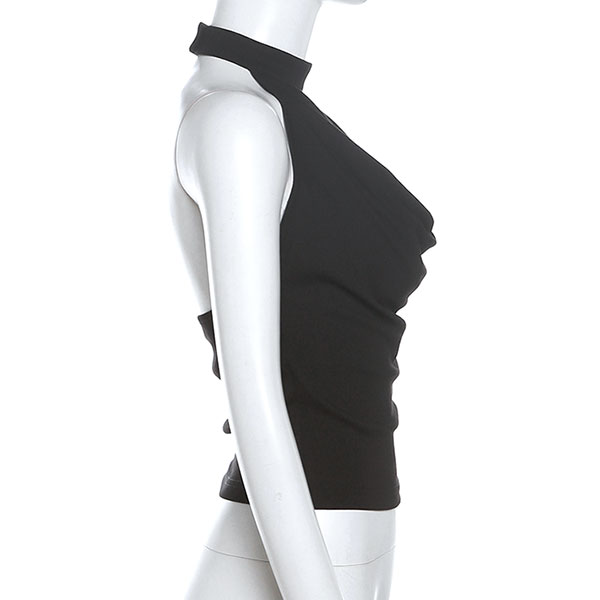BACKLESS HALTER NECK