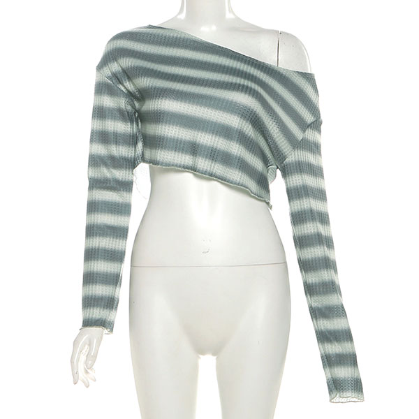 BORDER CROPPED THERMAL CUTSEW
