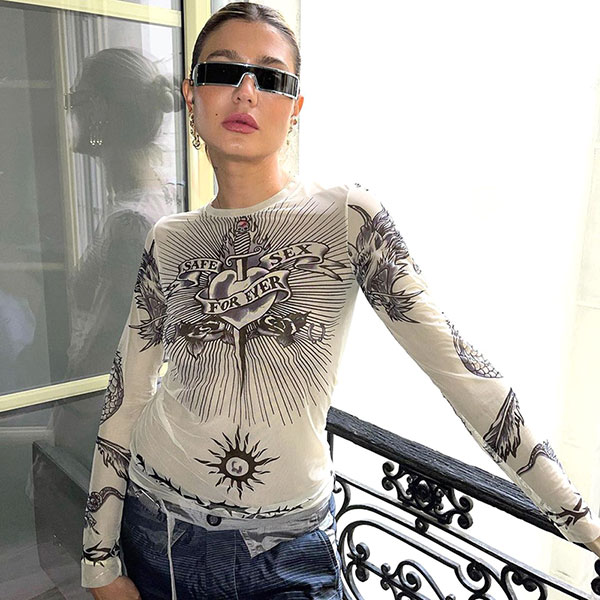 HEART STAB SHEER TOPS