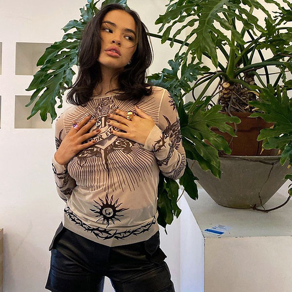 HEART STAB SHEER TOPS