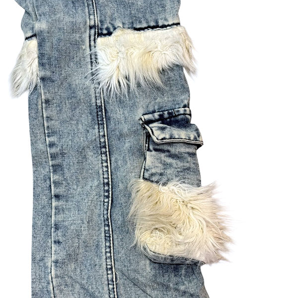 MULTI POCKET FUR PANTS
