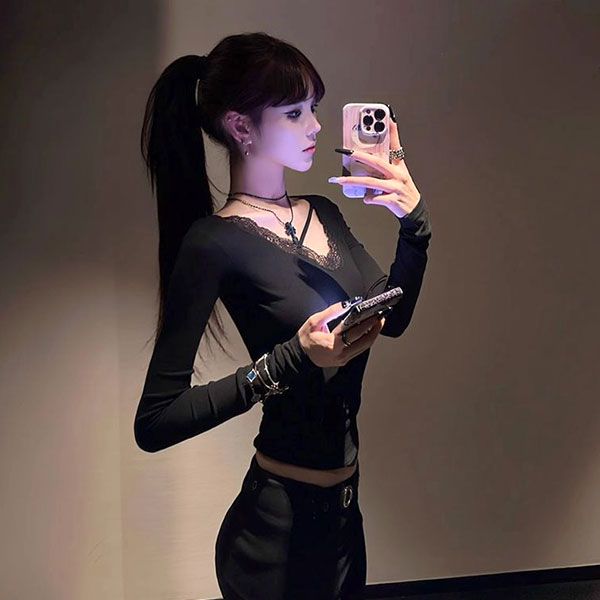 BACK RING LACE CUTSEW