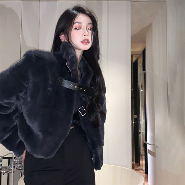 FUR STAND CROPPED JACKET