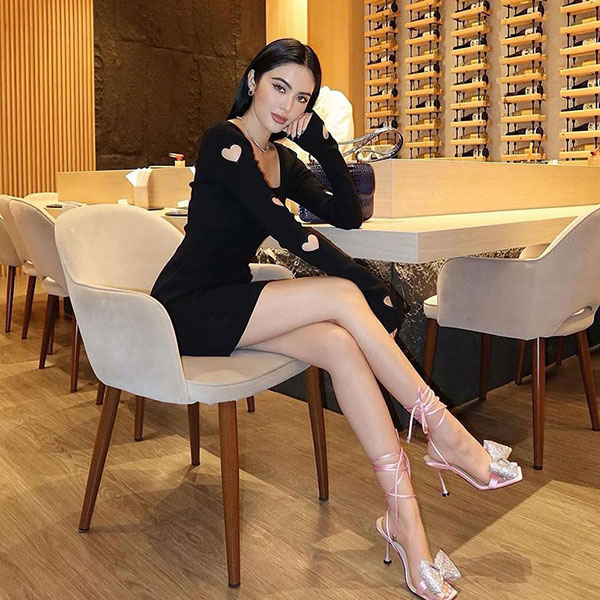 HEART SLEEVE ONE PIECE