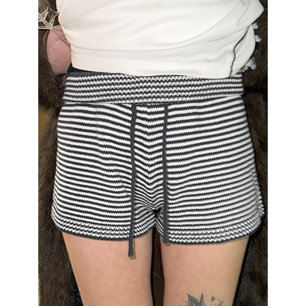 BORDER KNIT SHORTS