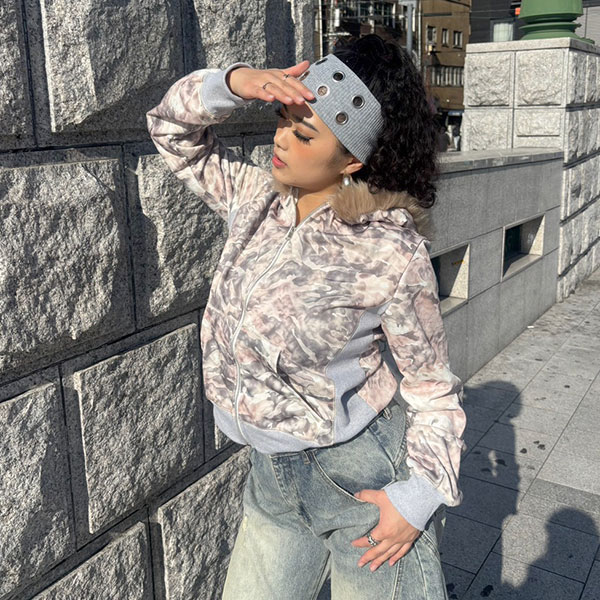 TRIM FUR CAMO ZIP HOODIE