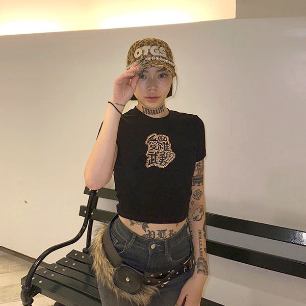 愛羅武勇 T-SHIRT
