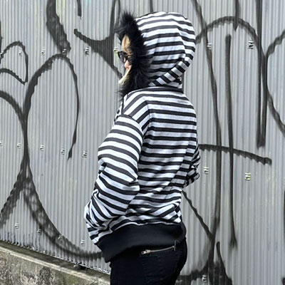 TRIM FUR BORDER ZIP HOODIE