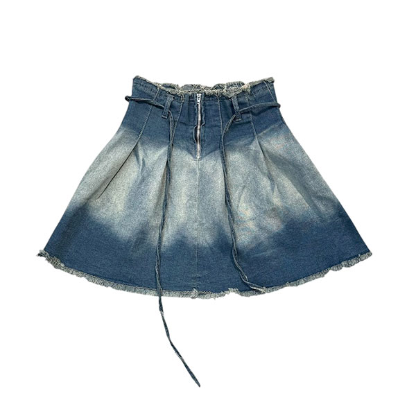 PLEATS DENIM SKIRT