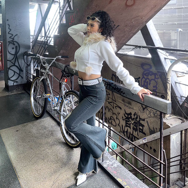 TRIM FUR STUDS ZIP HOODIE