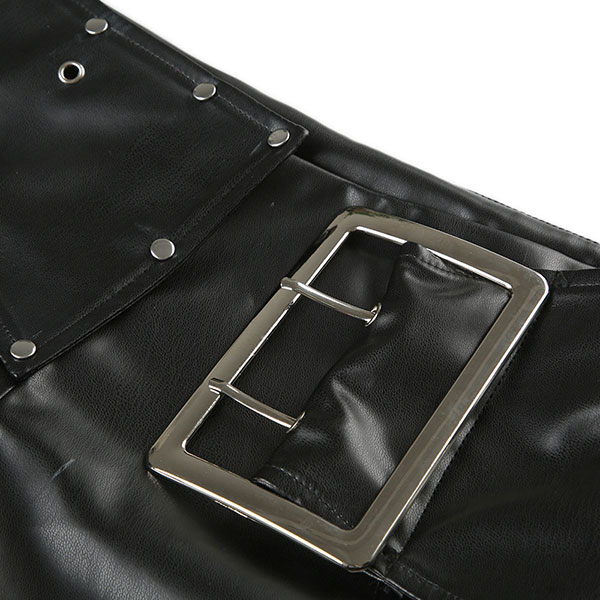 STUDS WIDE BELT SHORTS