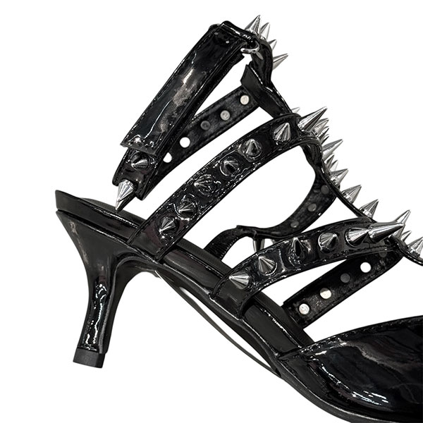 BLACK THORN STUDS MULE