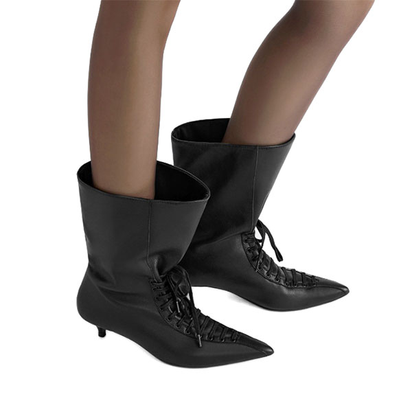 LACE UP POINTED BOOTS