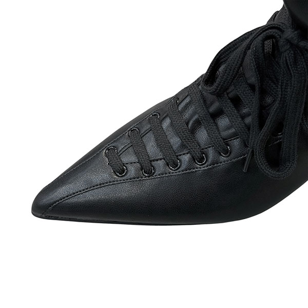 LACE UP POINTED BOOTS