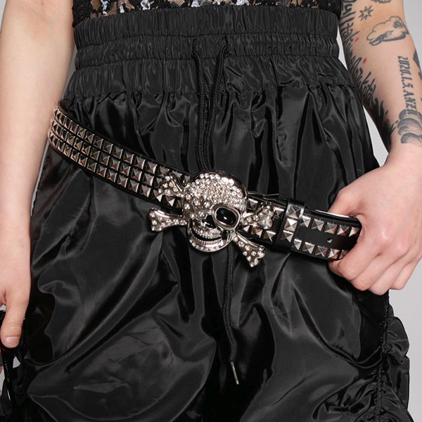 SKULL STONE STUDS BELT
