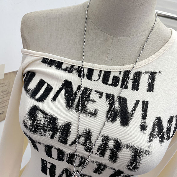 LETTER FRILL ONESHOULDER