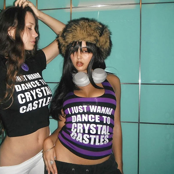 BORDER LETTER TANKTOP