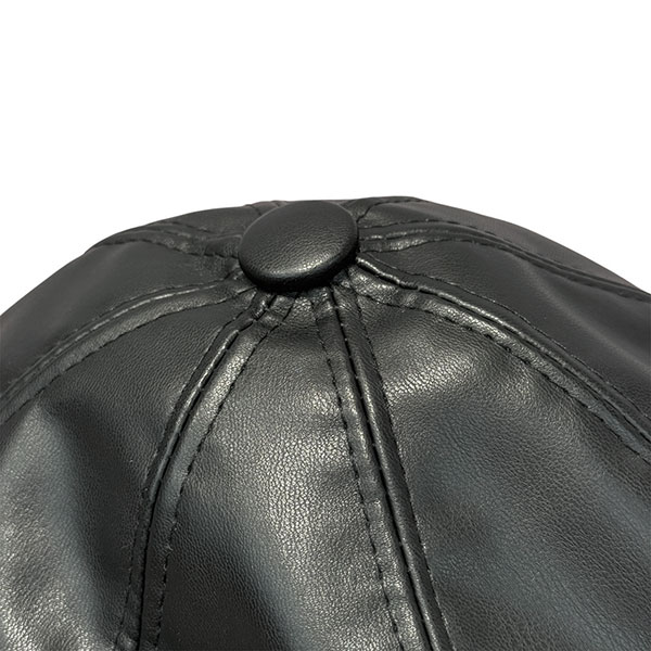 LEATHER CASQUETTE