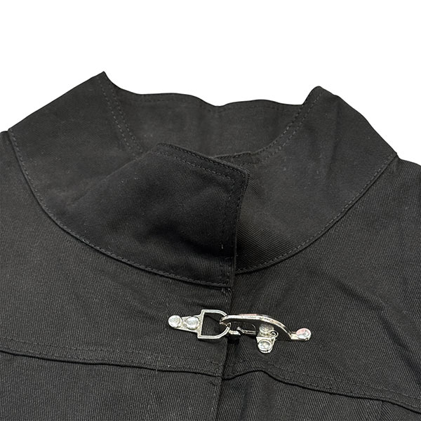 HIGH NECK HOOK VEST