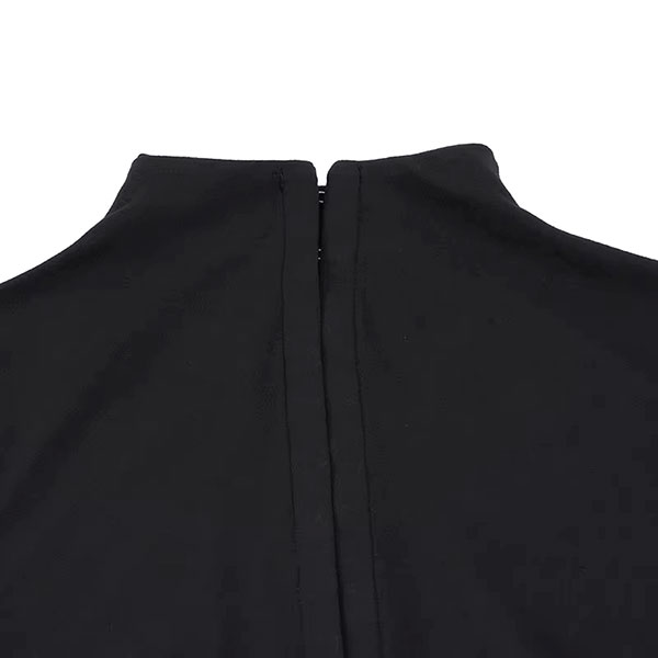 FRONT HOOK HIGH NECK TOP