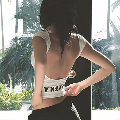 OPEN BACK WHITE TEE
