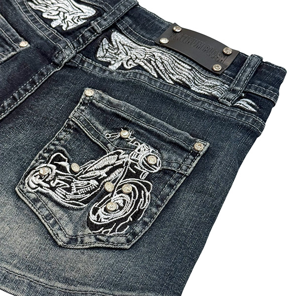 BACK ANGEL WINGS SHORTS
