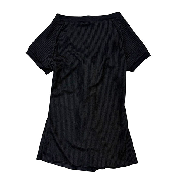 DEEP V-NECK TEE
