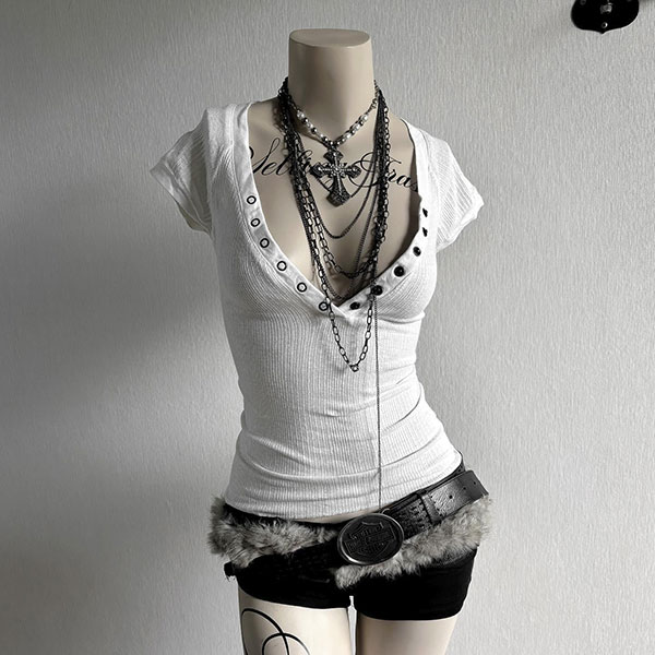 DEEP V-NECK TEE