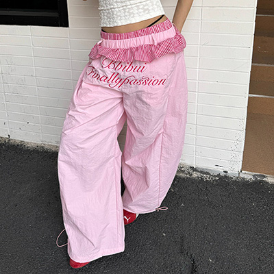 COLOR FRILL CARGO PANTS