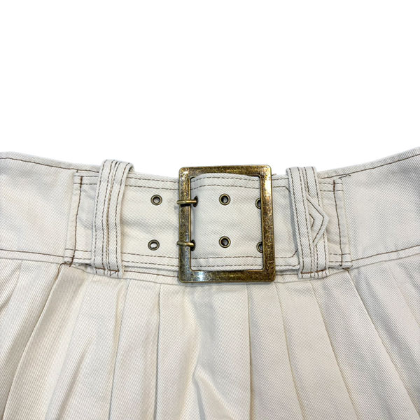 BELT PLEATS SKORT