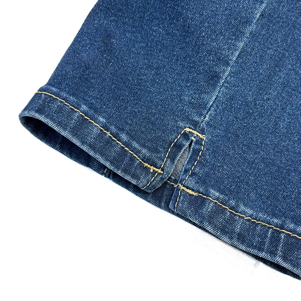 KNEE LENGTH PANTS