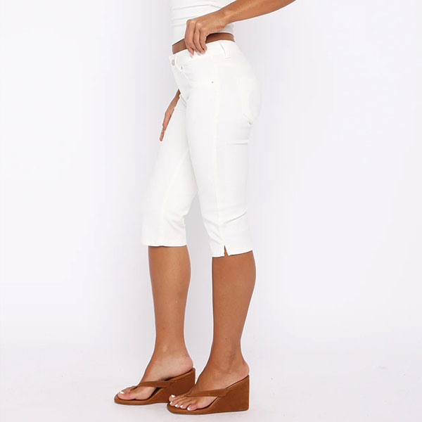 KNEE LENGTH PANTS