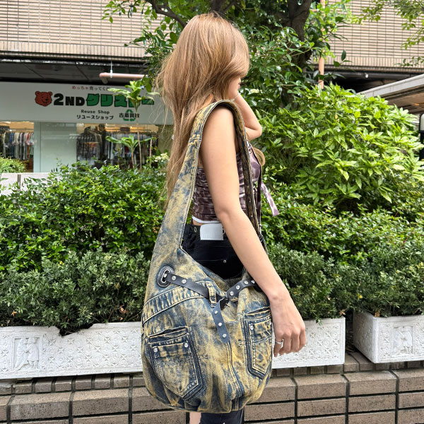 DENIM SHOULDER BAG