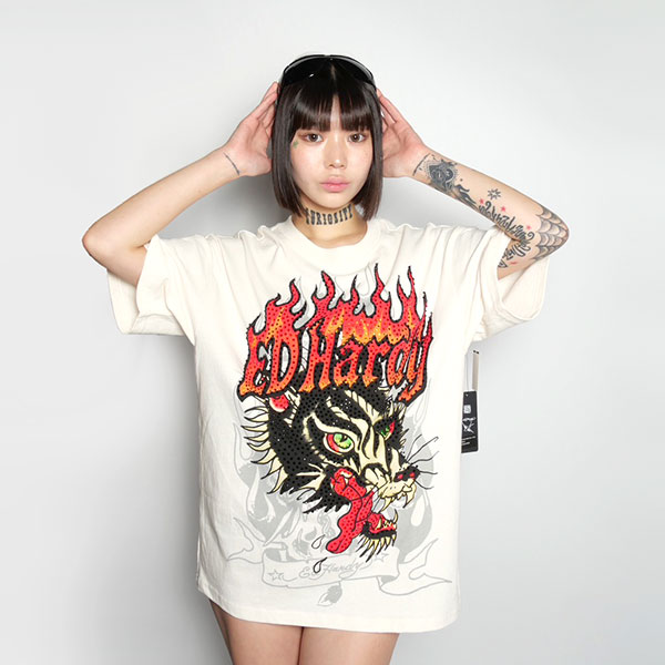 SS TEE