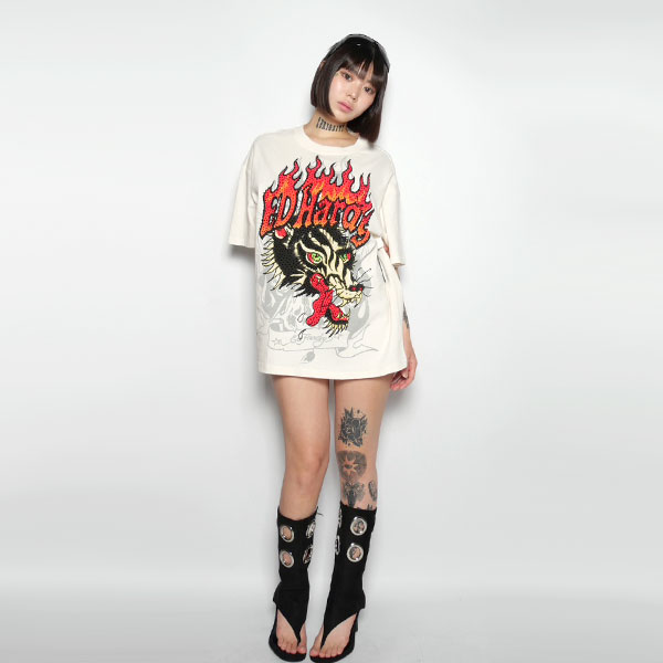SS TEE