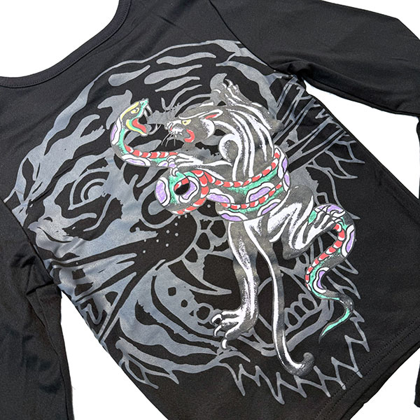PANTHER SNAKE LONG SLEEVE CROP SHIRT