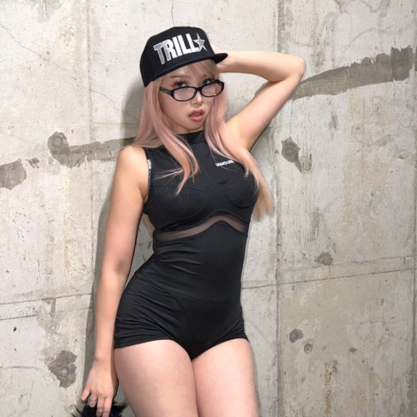 LETTER SNAP BACK CAP