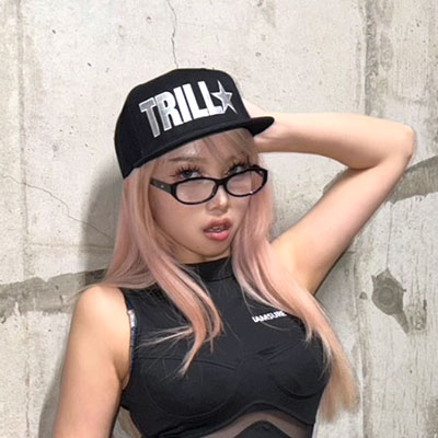 LETTER SNAP BACK CAP