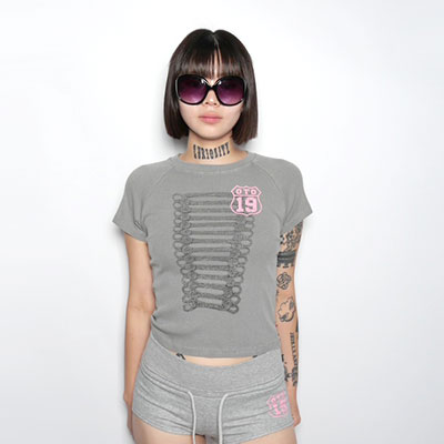 OTO19 TEE