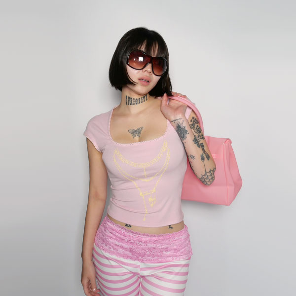 NECKLACE T-SHIRT
