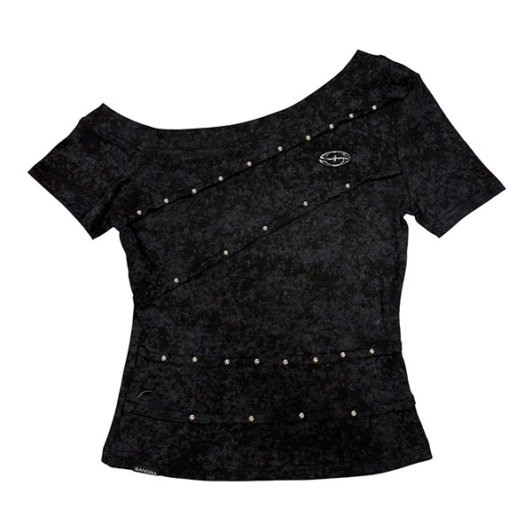 PLATE STUDS OFF SHOULDER