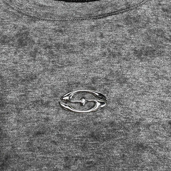 CROSS BELT STUDS T-SHIRT