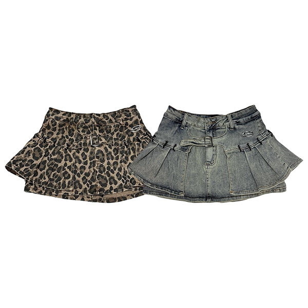LACE PLEATS SKORT