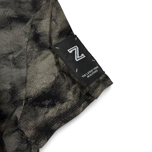 LACE UP CAMO T-SHIRT